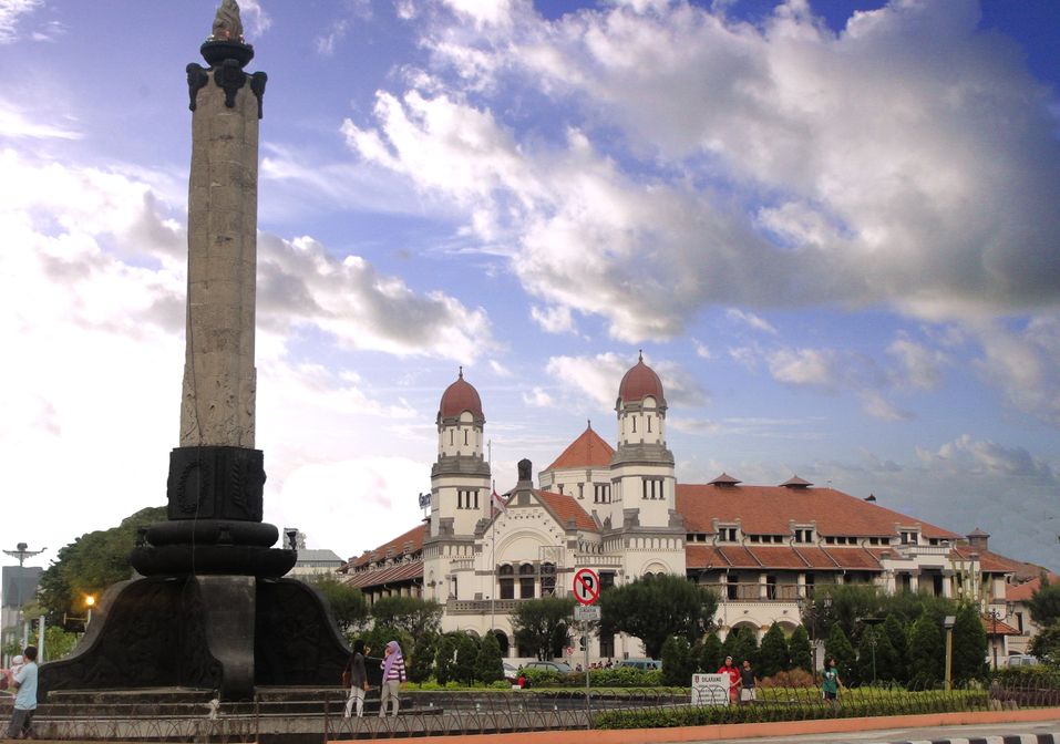 Tugu Muda Semarang Punya Air Mancur Menari? Ini Buktinya 10