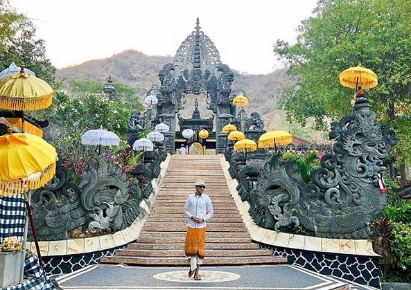 10 Gambar Pura Pulaki dan Melanting Bali, Sejarah Temple Singaraja