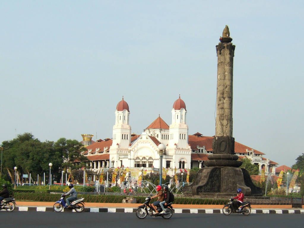 Tugu Muda Semarang Punya Air Mancur Menari? Ini Buktinya 6