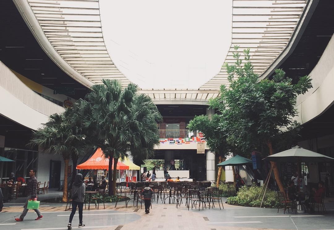 Ada Apa Aja di The Park Mall Solo 1