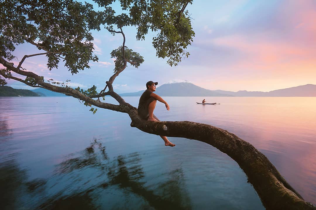 Danau Ranau Terletak di Perbatasan Lampung dan Sumatra Selatan 6 Danau Ranau Terletak di Perbatasan Lampung dan Sumatra Selatan 6