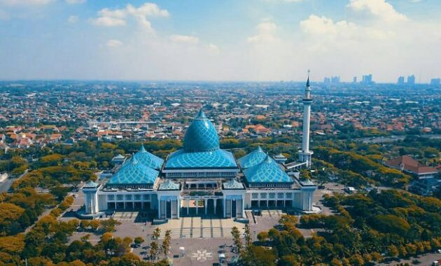 Masjid Agung Surabaya 9