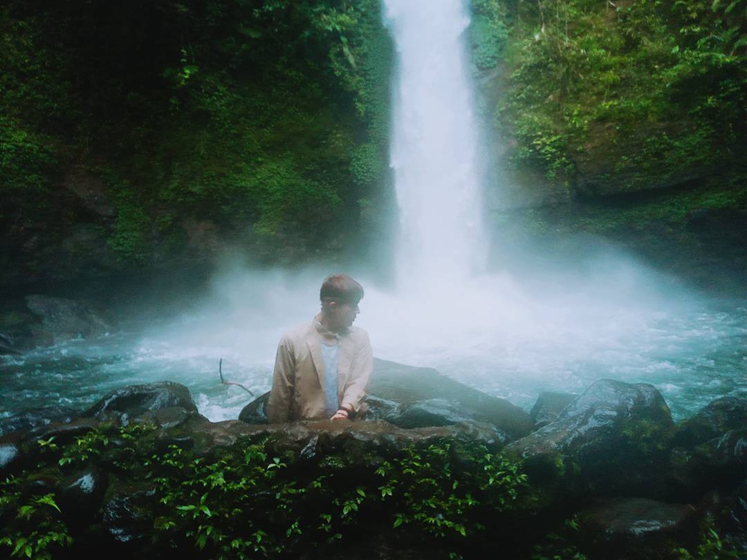 Curug Sawer Sukabumi, Jembatan Gantungnya Jadi Spot Foto Favorit 2 Curug Sawer Sukabumi, Jembatan Gantungnya Jadi Spot Foto Favorit 2
