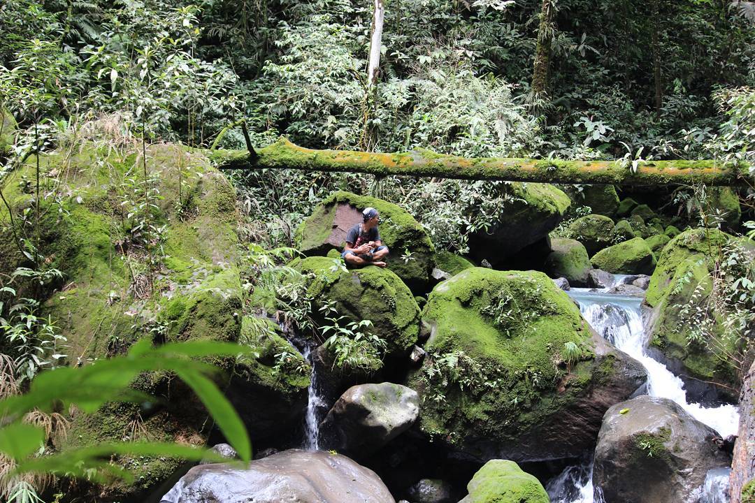 Air Terjun Dua Warna Sibolangit 4