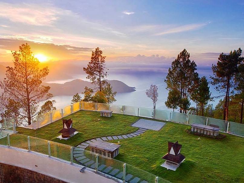 Wisata Danau Toba 13