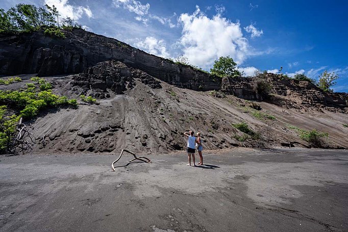 Wisata Pantai Tebing 4 Wisata Pantai Tebing 4