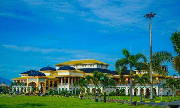 Istana Maimun Medan, Sejarah Peninggalan Kerajaan? 4