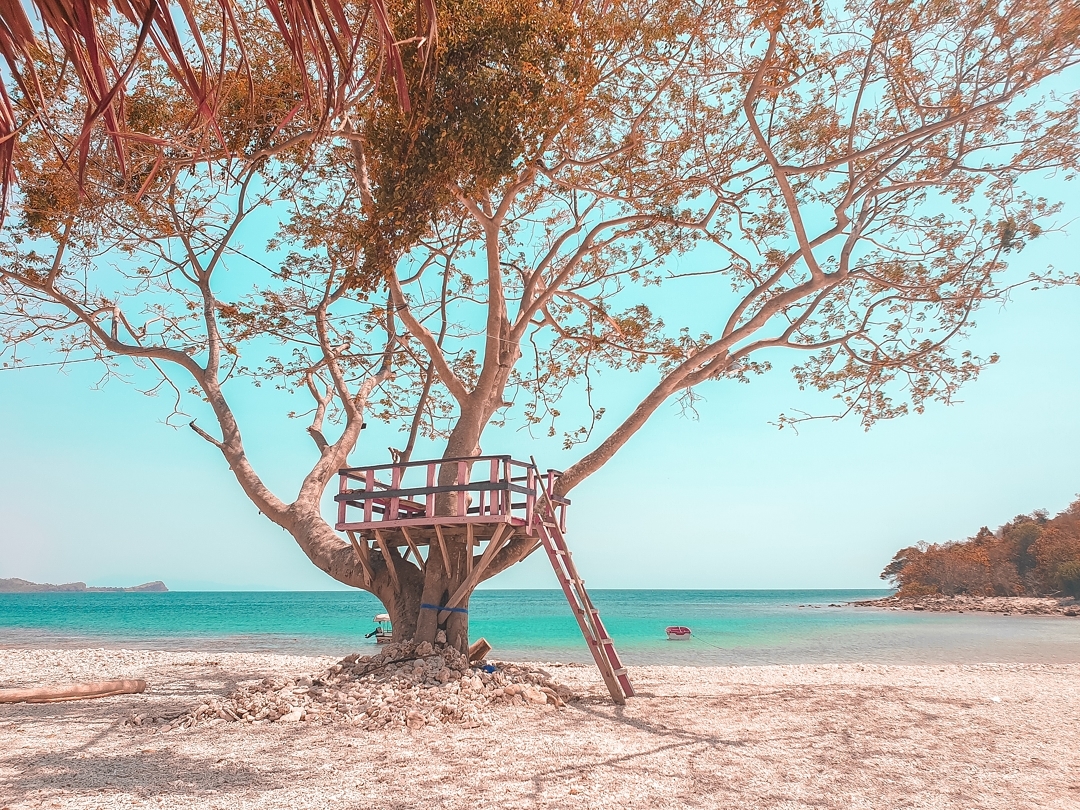 Pulau Mengkudu Lampung 7