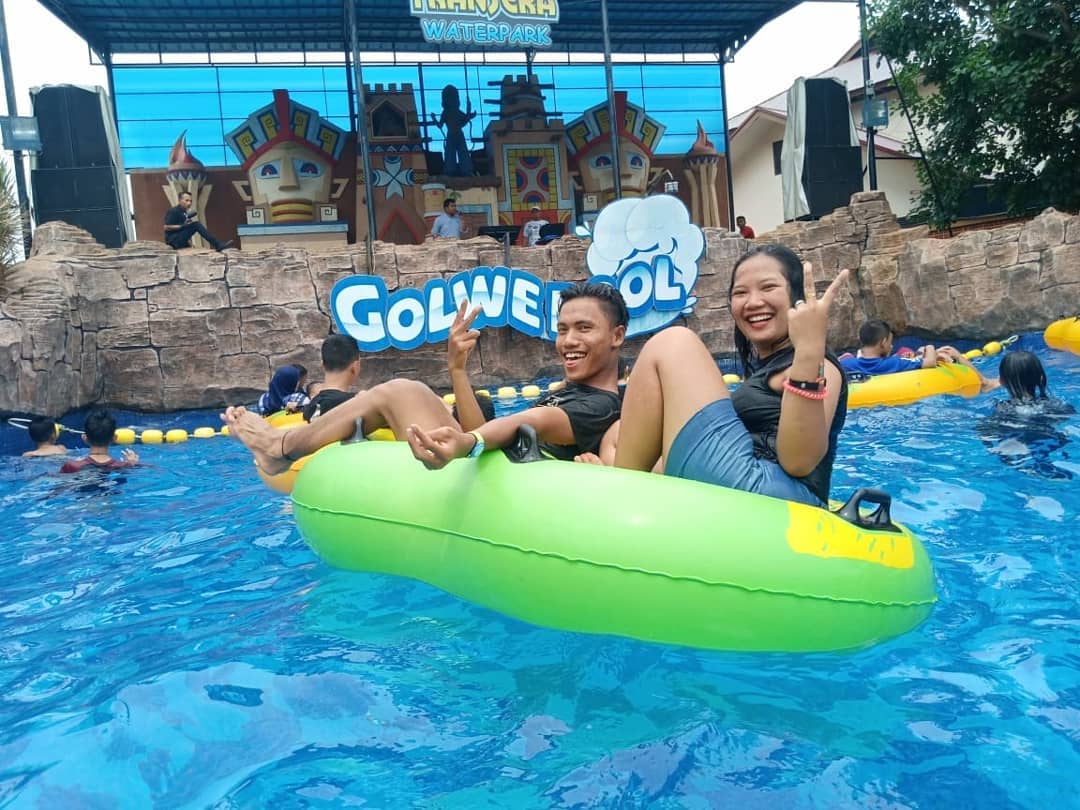 Transera Waterpark Harapan Indah 3
