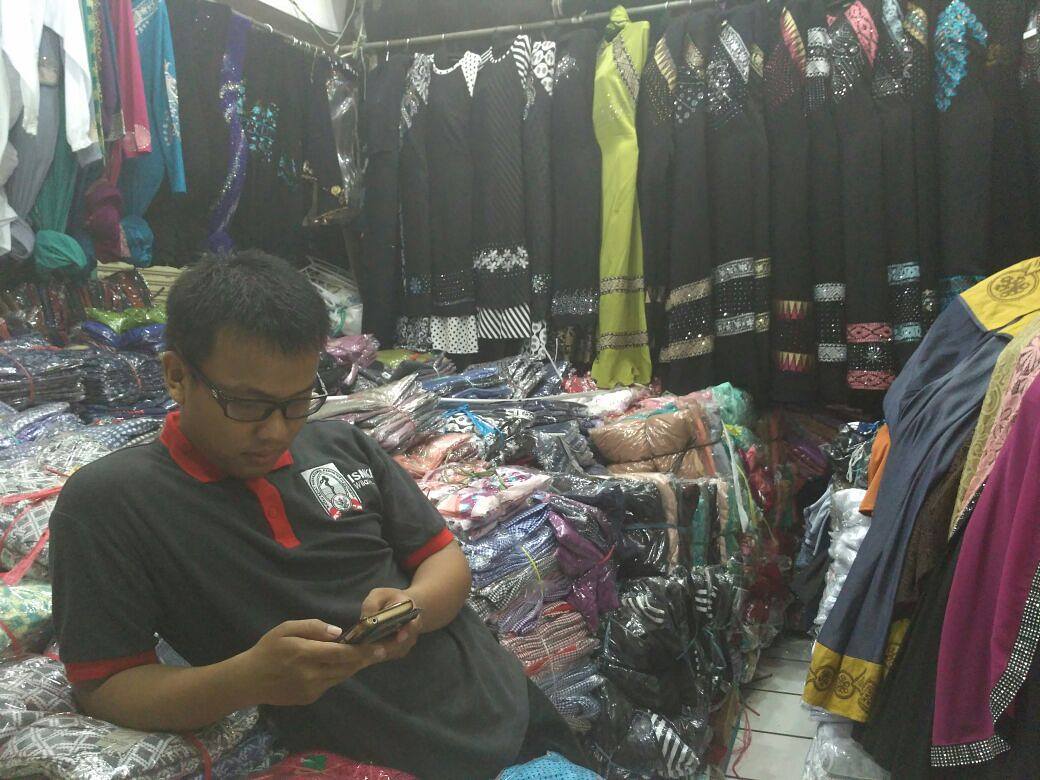 Buka Jam Berapa Pasar Kapasan Surabaya? 7