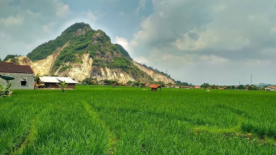 Setu Patok Mundu Cirebon 4