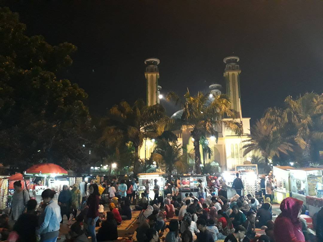 Alun Alun Kota Bekasi Dimana? 9 Alun Alun Kota Bekasi Dimana? 9