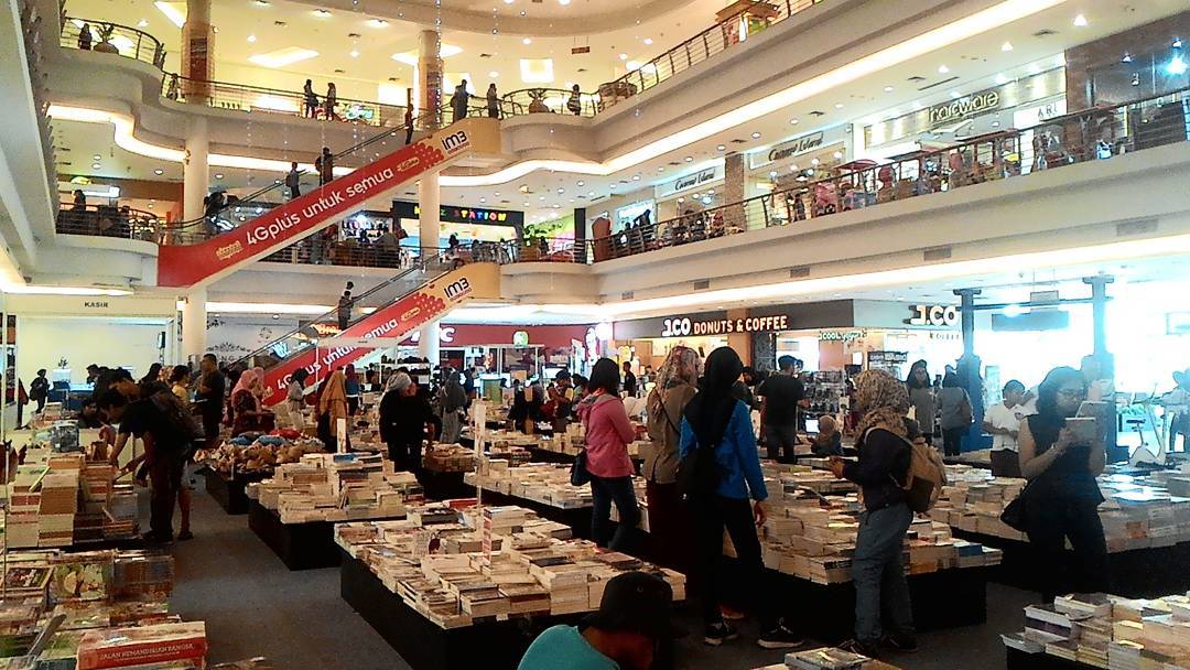 Ada Apa Aja di Solo Square Mall 1 Ada Apa Aja di Solo Square Mall 1