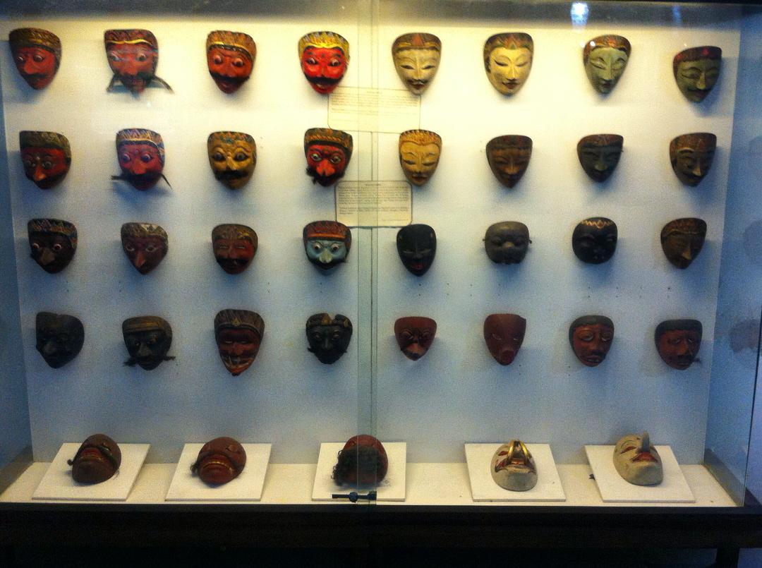 Museum Radya Pustaka di Kota Surakarta 5 Museum Radya Pustaka di Kota Surakarta 5