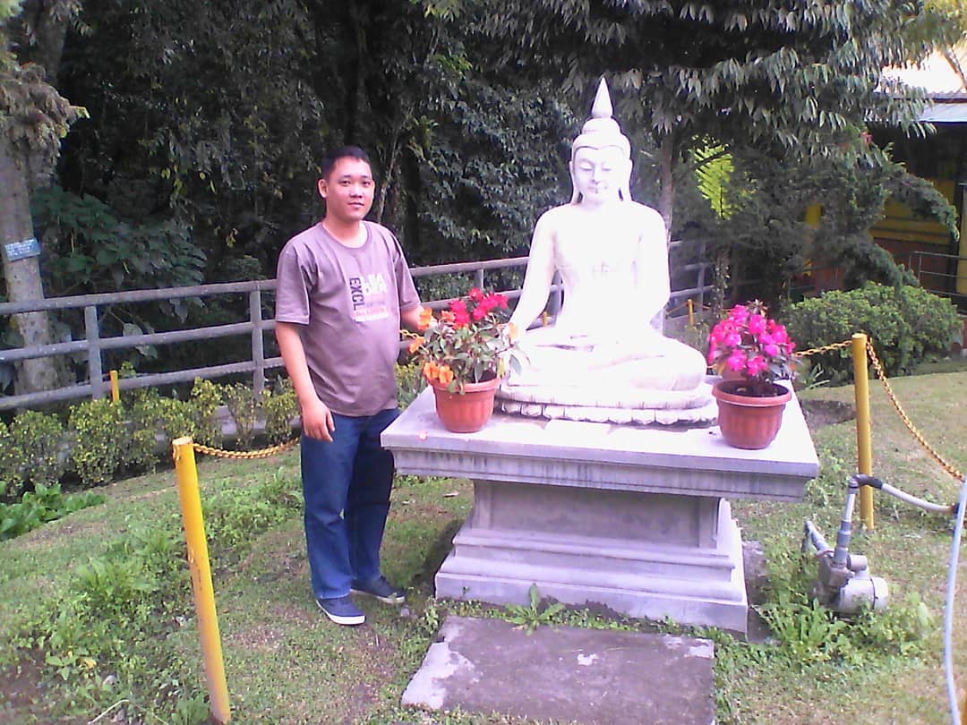 Taman Alam Lumbini Berastagi Buka Jam Berapa? 8