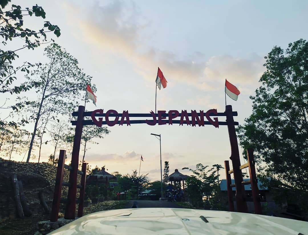 10 Wisata Goa Jepang di Indonesia 3