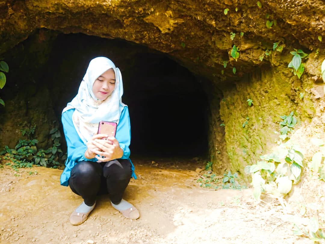 10 Wisata Goa Jepang di Indonesia 10