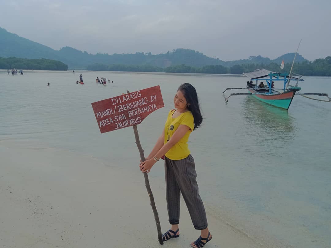 Pulau Mahitam Lampung 10