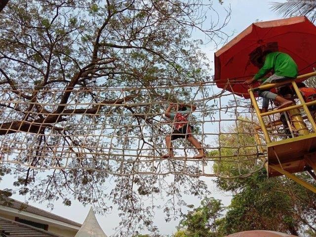 Wahana di Venetian Water Carnaval 9