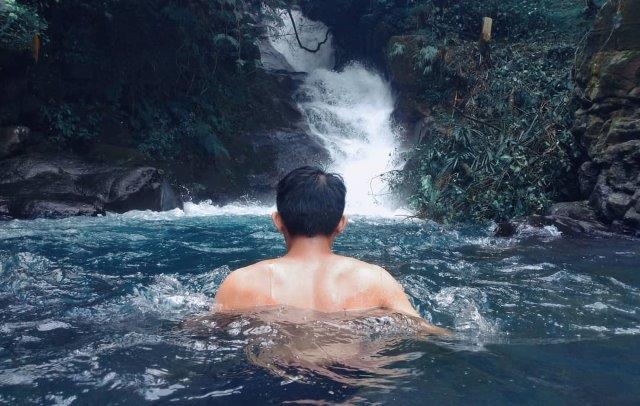 Wisata Curug Panjang Megamendung Bogor 10