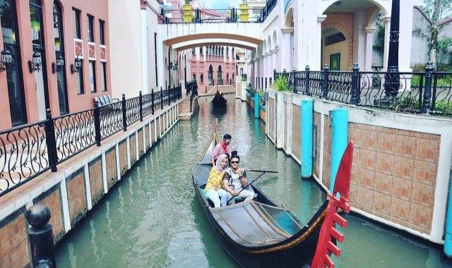 38 - 42 Objek Wisata di Puncak Terbaru Malam Hari Untuk Anak Yang Bagus Murah Hits 1