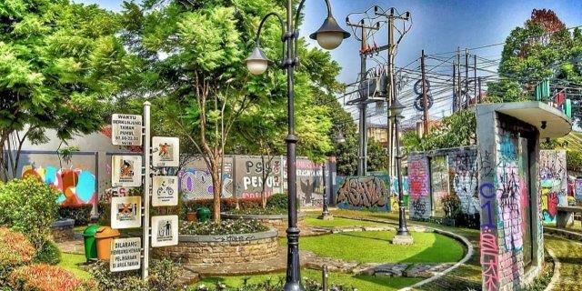 56 - 69 Taman di Bogor: Corat Coret, Sakura Cibodas, Ilalang, Ekspresi, Malabar, Angsa, Lampion, Durian 1