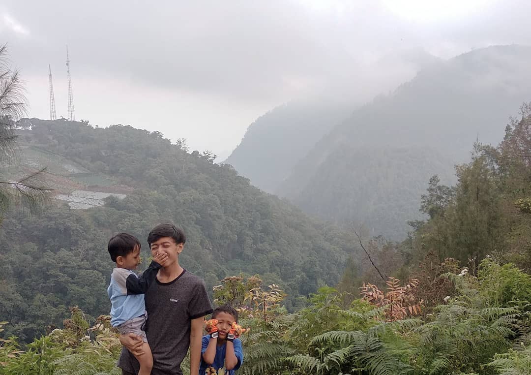 Taman Strawberry Kadudampit 9 Taman Strawberry Kadudampit 9