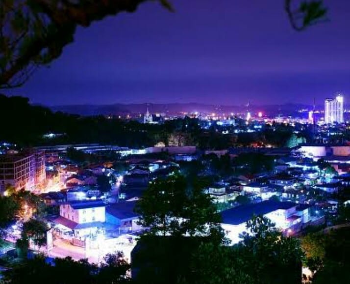 Bukit Senyum, Lokasi Dimana? 6 Bukit Senyum, Lokasi Dimana? 6