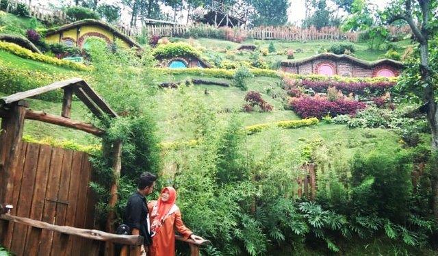 Rumah Hobbit Malang Buka Jam Berapa? 4