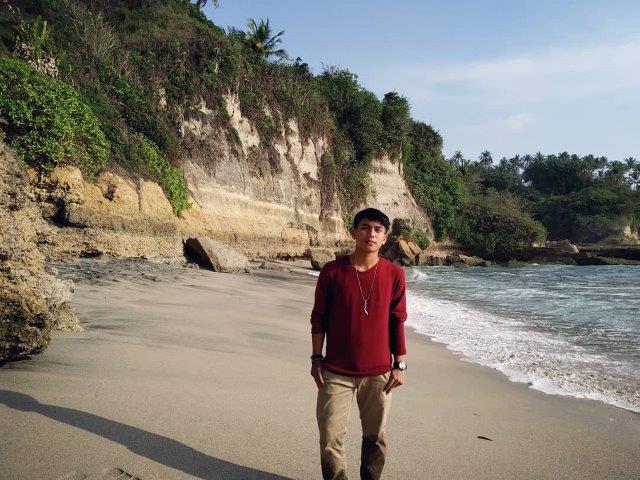 Beberapa Potret Indahnya Pemandangan Lokasi Wisata Pantai Minajaya di Surade Sukabumi Jawa Barat 5