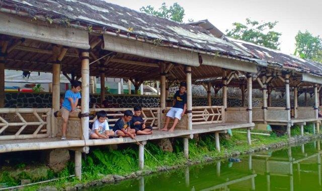 Taman Strawberry Kadudampit 6 Taman Strawberry Kadudampit 6