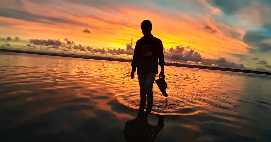 Beberapa Potret Indahnya Pemandangan Lokasi Wisata Pantai Minajaya di Surade Sukabumi Jawa Barat 3