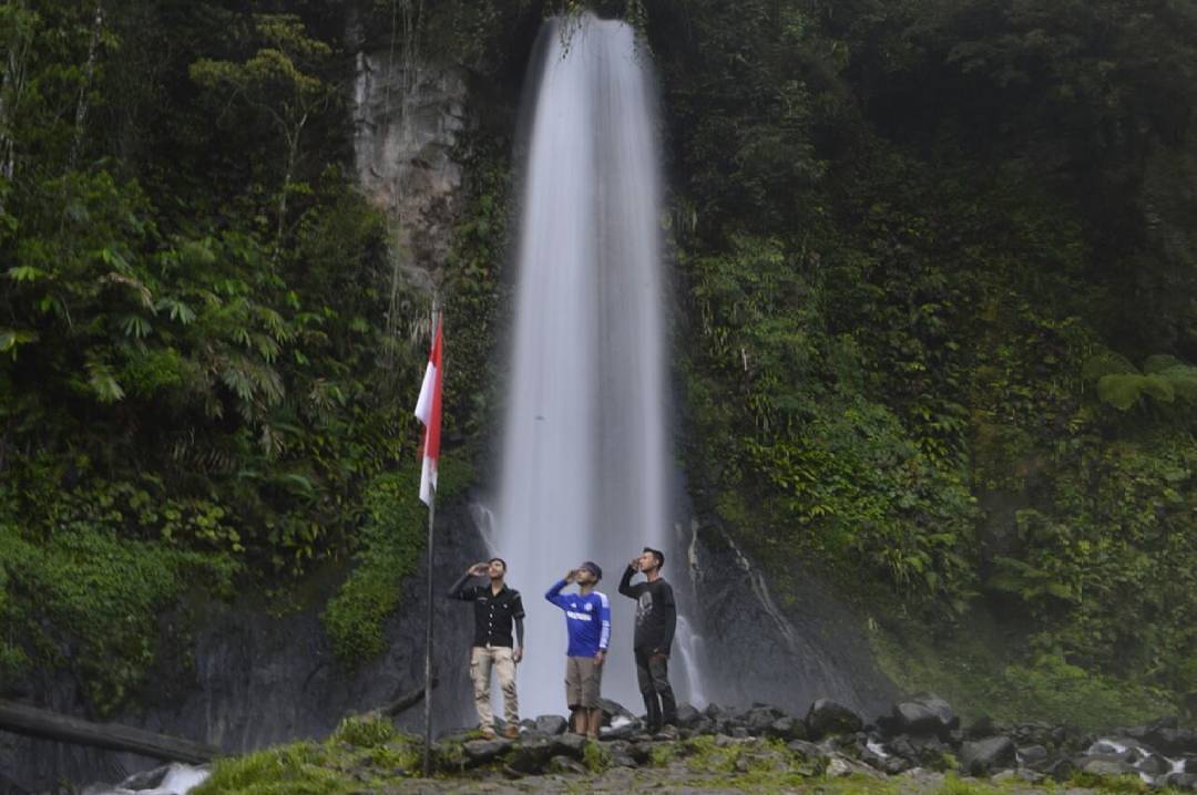 Lokasi Curug Cibeureum 1 Lokasi Curug Cibeureum 1