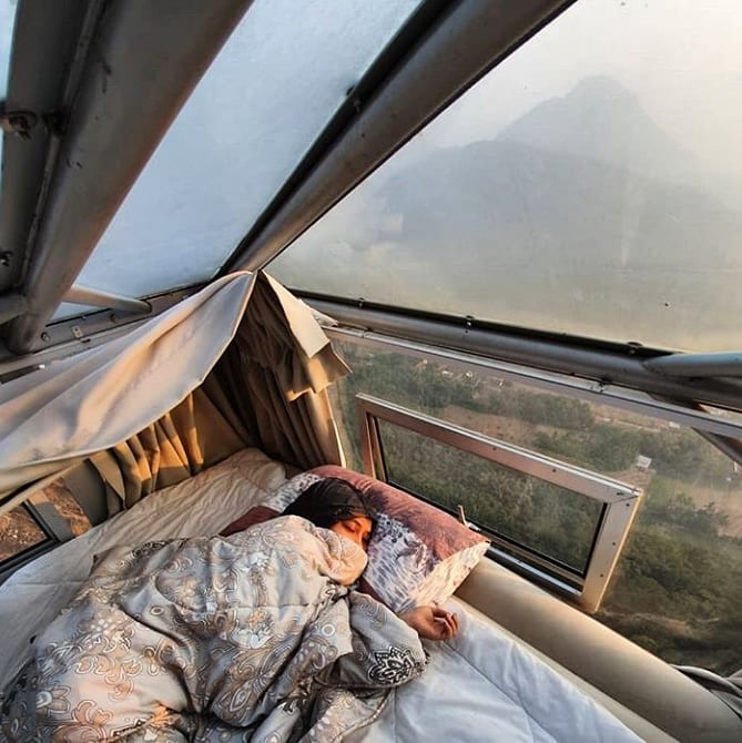 Eksotisnya Hotel Gantung Tebing Parang Purwakarta dan Berapa Harga Penginapannya? 5