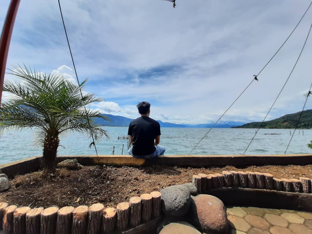 Alamat Danau Singkarak 7