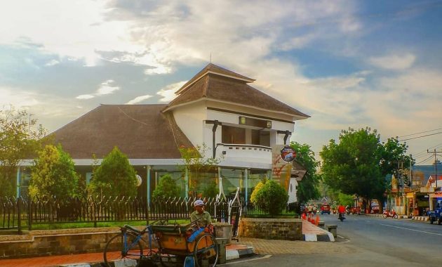 Gedung Kembar, Eksotisme Masa Lalu 1 Gedung Kembar, Eksotisme Masa Lalu 1