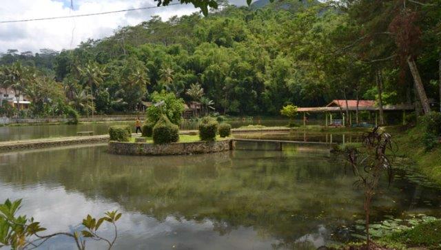 Wisata Telaga Bleder Grabag Magelang 5