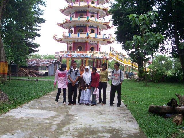 10 Gambar Pagoda Pulau Kemaro Palembang, Sejarah, Fungsi + Mempunyai Daya Tarik 6
