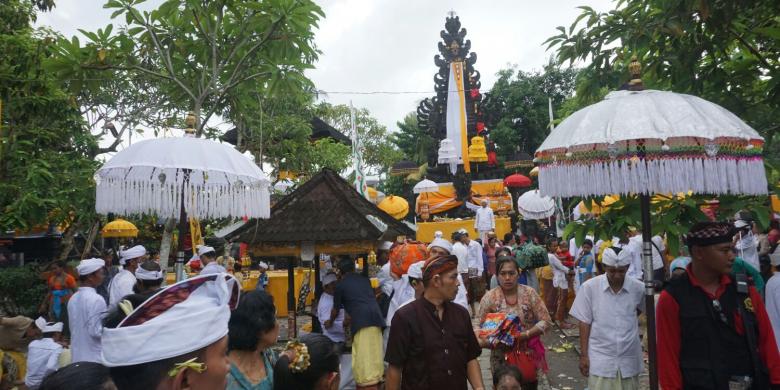 10 Gambar Pura Agung Blambangan Banyuwangi + Sejarah Asal Usul Silsilah Kerajaan 5