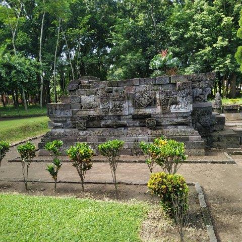Candi Tegowangi Merupakan Peninggalan Kerajaan? 8
