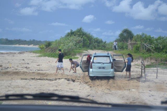 Lokasi Pantai Cipanarikan Ujung Genteng Sukabumi, Peta Letak Jawa Barat 8 Lokasi Pantai Cipanarikan Ujung Genteng Sukabumi, Peta Letak Jawa Barat 8