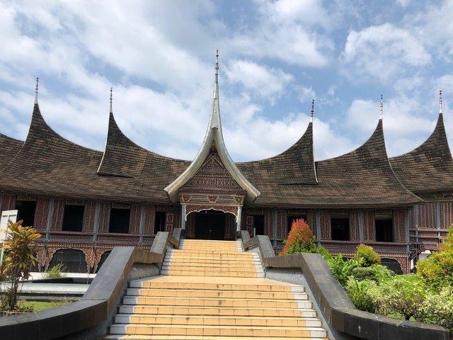 Museum Adityawarman Buka Jam Berapa? 7 Museum Adityawarman Buka Jam Berapa? 7