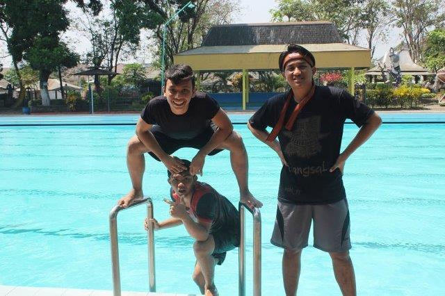 Taman Air Pagora Kediri, Anak Anak Banyak Yang Suka Kolam Renangnya 4