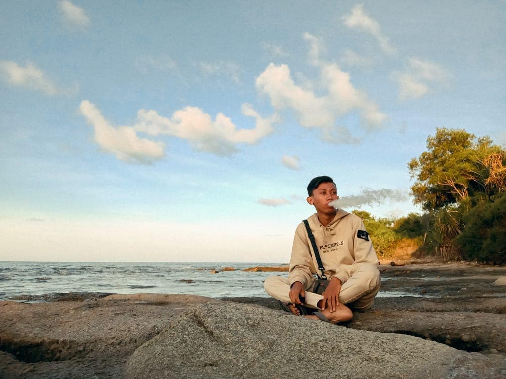 Beberapa Potret Dua Lokasi Pantai Jatisari Yang Lagi Hits, Berada di Rembang dan Banyuwangi 6 Beberapa Potret Dua Lokasi Pantai Jatisari Yang Lagi Hits, Berada di Rembang dan Banyuwangi 6