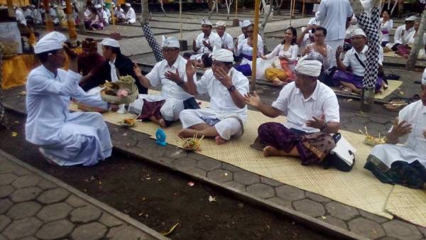 10 Gambar Pura Agung Blambangan Banyuwangi + Sejarah Asal Usul Silsilah Kerajaan 4