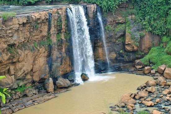 10 Gambar Curug Awang Sukabumi Cibenda + Tragedi Legenda Mitos Misteri Sejarah 1 10 Gambar Curug Awang Sukabumi Cibenda + Tragedi Legenda Mitos Misteri Sejarah 1