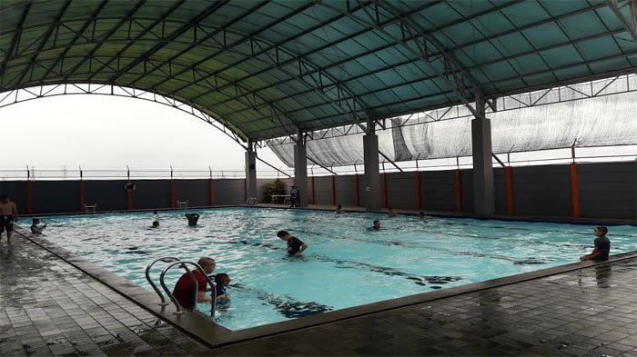 Banyak Wahana Air di Panghegar Waterboom Bandung 5