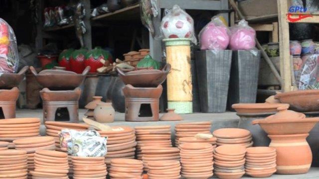Sentra Keramik Plered Purwakarta 2 Sentra Keramik Plered Purwakarta 2