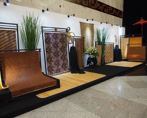 10 Gambar Museum Tekstil Palembang, Sejarah, Lokasi Alamat + Terdapat Lebih Dari 500 Barang? 7 10 Gambar Museum Tekstil Palembang, Sejarah, Lokasi Alamat + Terdapat Lebih Dari 500 Barang? 7