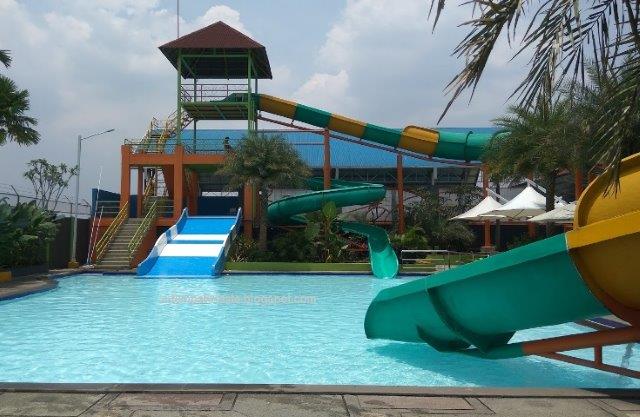 Banyak Wahana Air di Panghegar Waterboom Bandung 7